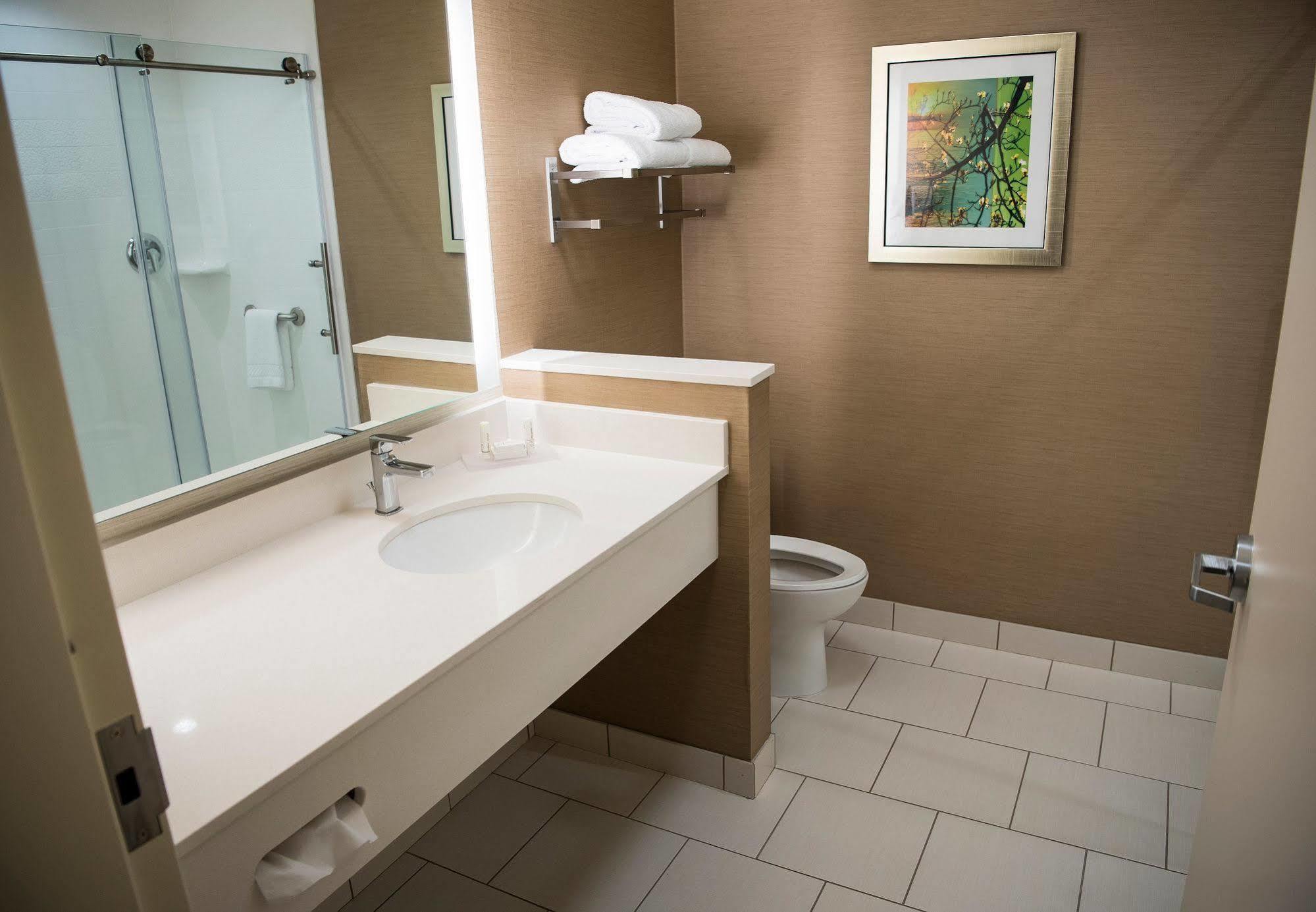 Fairfield Inn & Suites By Marriott Cincinnati Uptown/University Area Luaran gambar